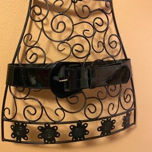 Vintage Kendall & Marcus thick style black patent leather belt